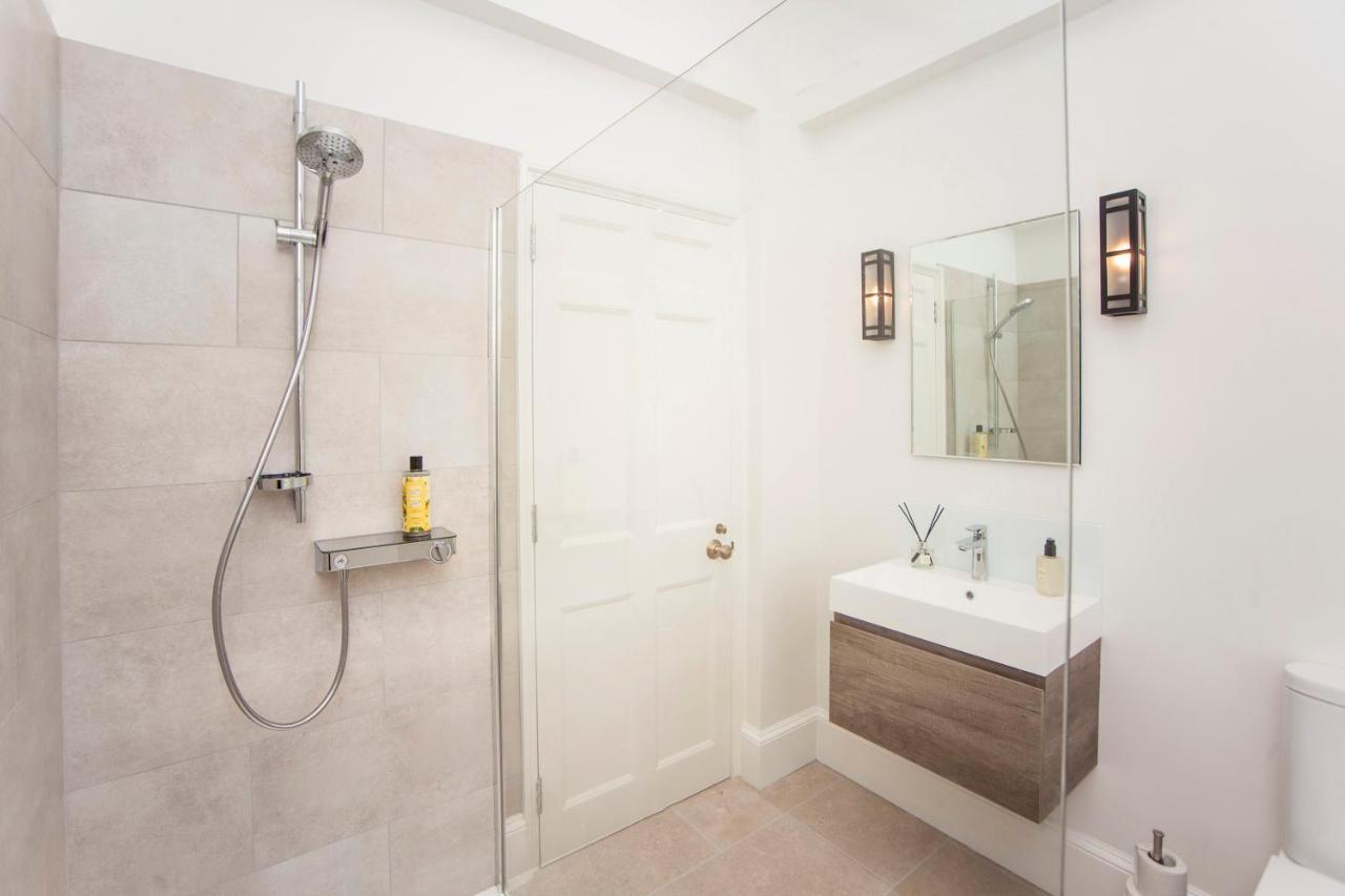 City View - 11 Southcot Place Bath Eksteriør bilde